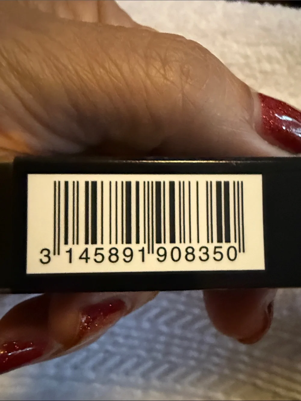 CHANEL Le Rouge Duo Ultra Tenue Liquid Lip Colour 835 Érotica